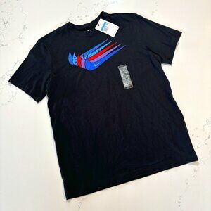 NWT NIKE Logo Tee